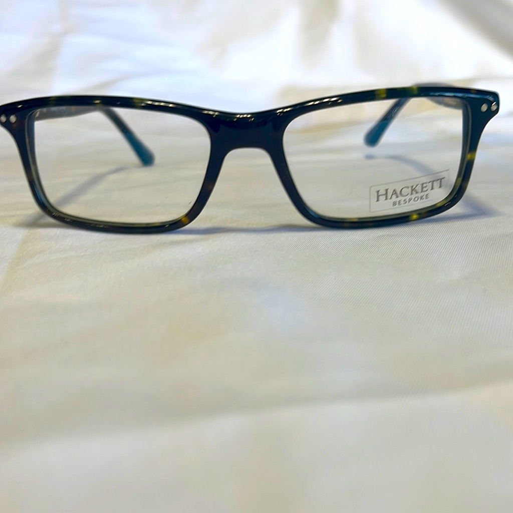 Hackett Bespoke Eyewear Hackett Bespoke Eyewear